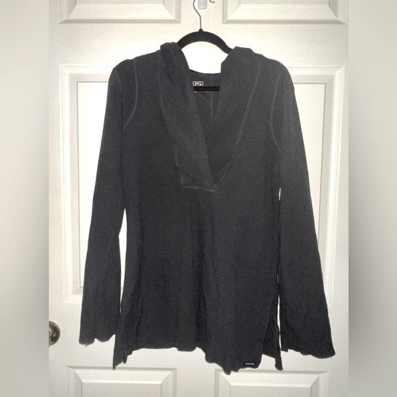 Athleta womens black v neck contemporary hooded sweater M athleisure - Picture 2 of 10